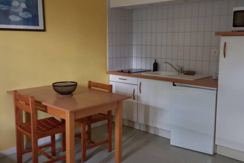 Studio Tres Bien Situe, Belle Vue, Parking Prive 바네르드비고르 외부 사진